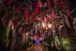 Scénographie végétale Mariage VIP Marrakech Marianne Guedin